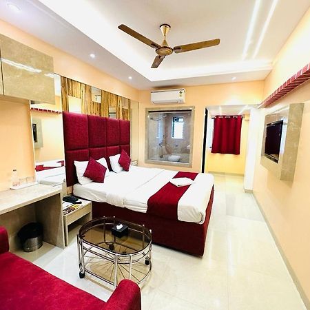 Hotel Vashi Inn Νάβι Μουμπάι Εξωτερικό φωτογραφία