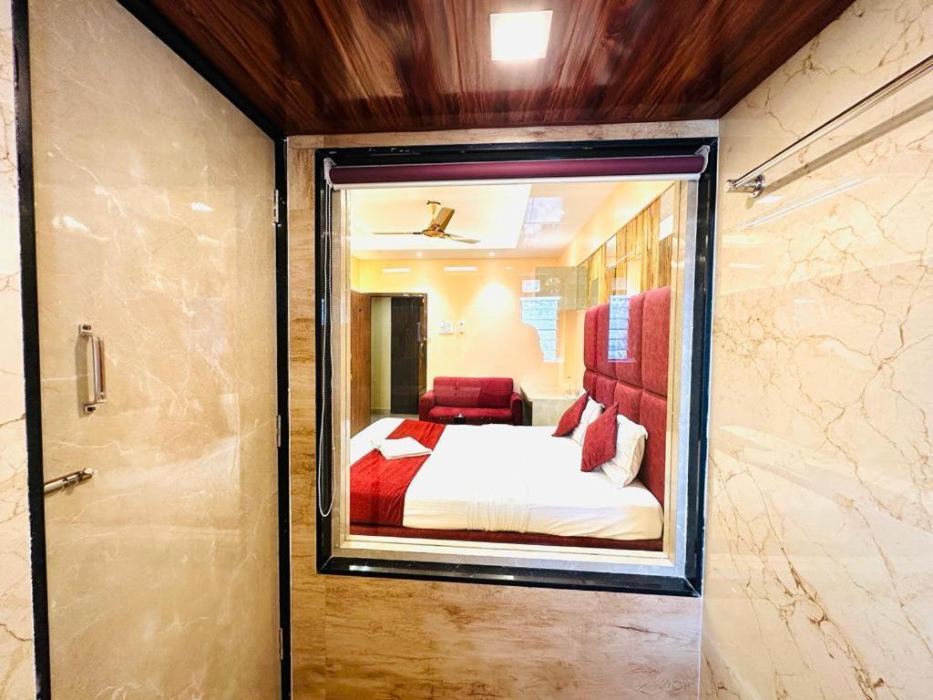 Hotel Vashi Inn Νάβι Μουμπάι Εξωτερικό φωτογραφία
