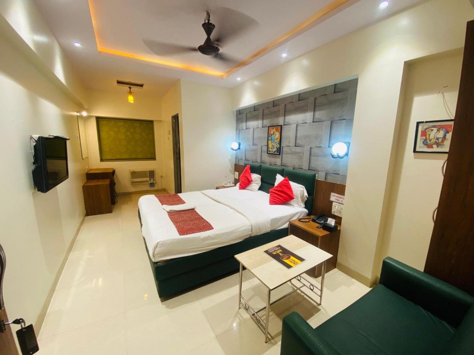 Hotel Vashi Inn Νάβι Μουμπάι Εξωτερικό φωτογραφία