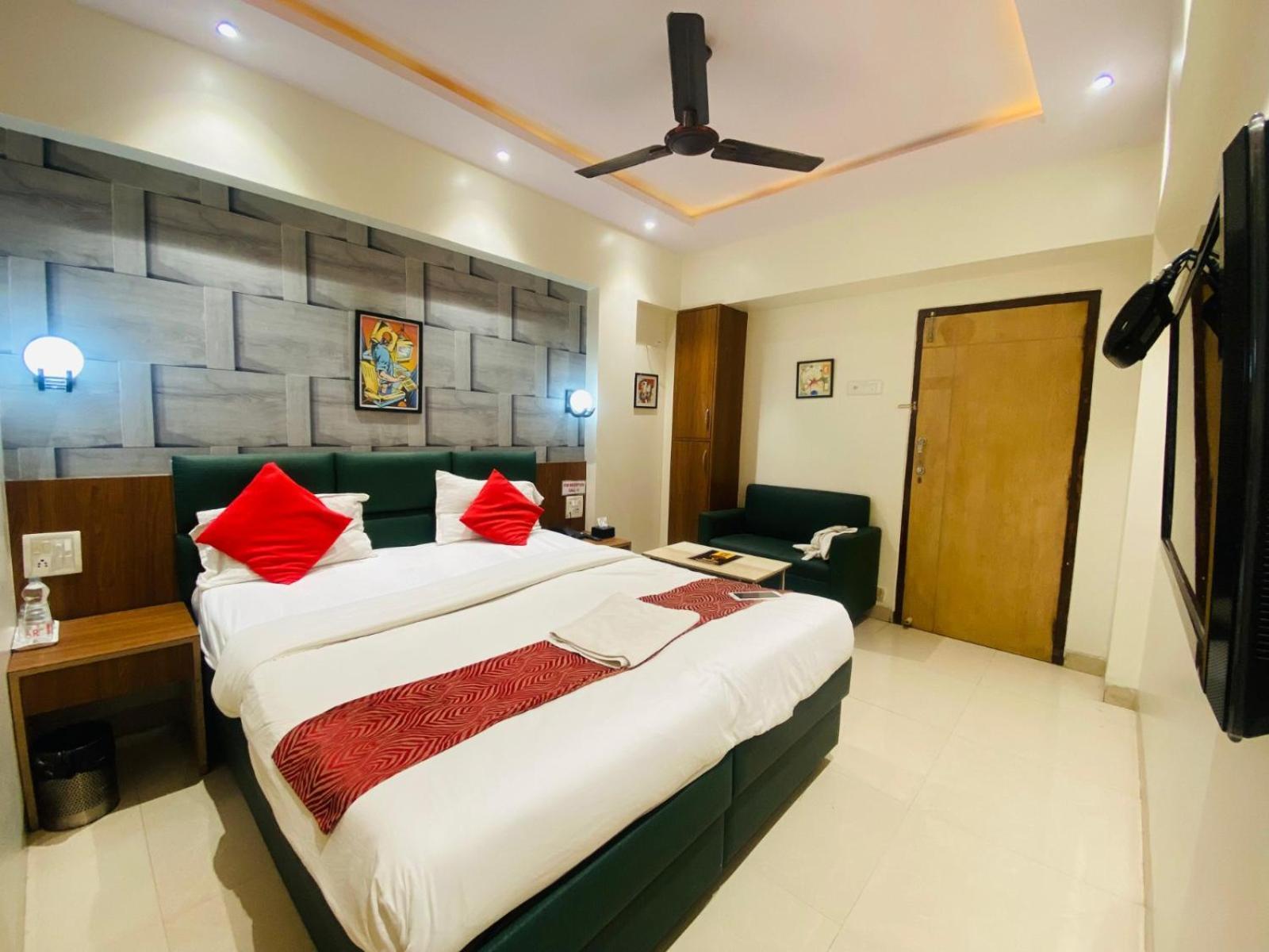 Hotel Vashi Inn Νάβι Μουμπάι Εξωτερικό φωτογραφία